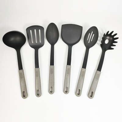 持続可能 で 環境 に 適合 する キッチン 器具 を 使っ て 料理 の 経験 を 向上 さ せる